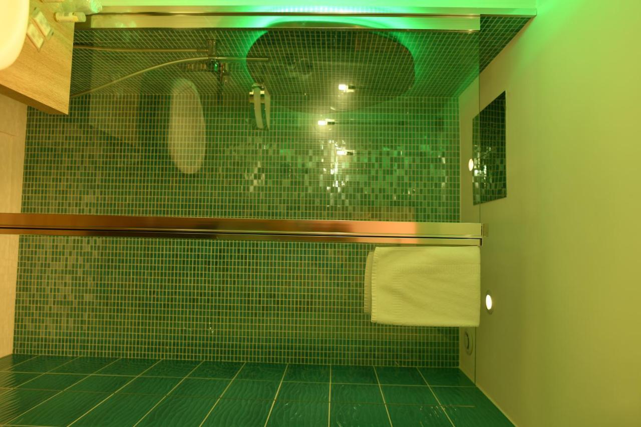 Hotel Le Claridge Проприано Экстерьер фото